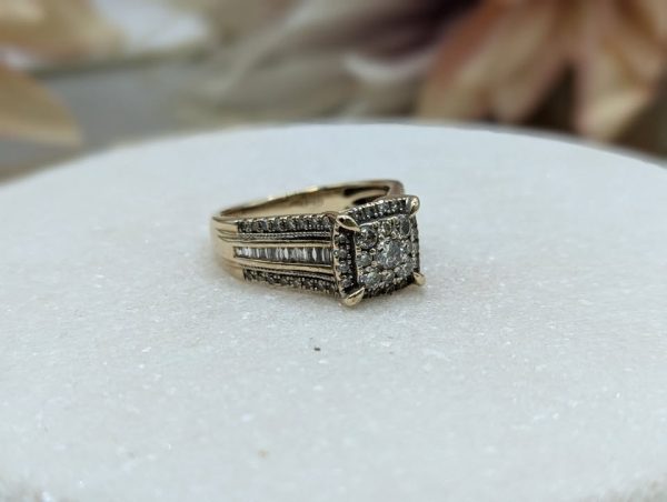 Lady's 9CT Yellow Gold Diamond Halo Set Ring (5.6gms) - BP296906 - Image 8