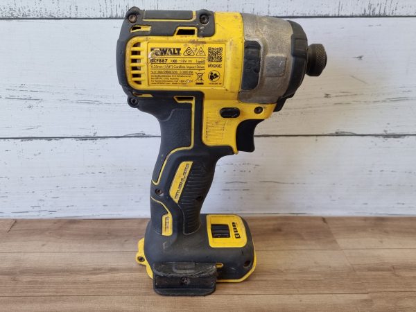 DeWalt 18V Impact Driver TW354984 - Image 2