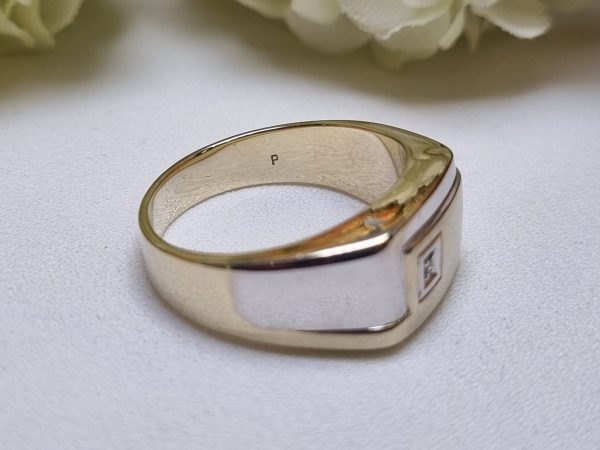 Mens 9ct Yellow Gold Signet Ring TW357599 - Image 8