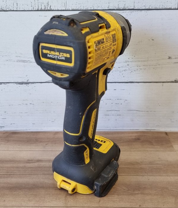 DeWalt 18V Impact Driver TW354984 - Image 8
