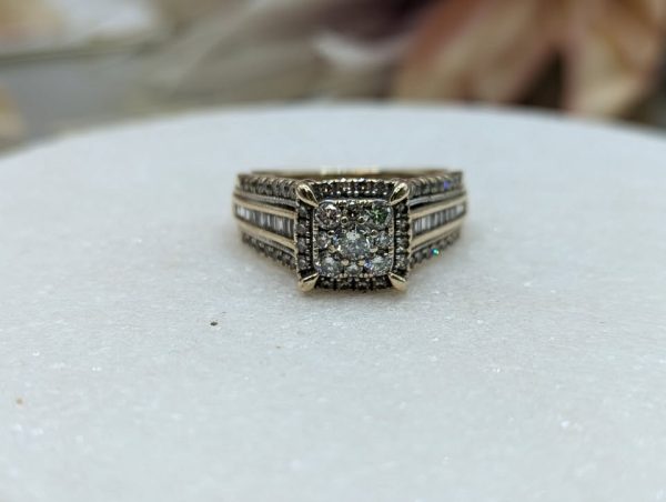 Lady's 9CT Yellow Gold Diamond Halo Set Ring (5.6gms) - BP296906 - Image 2