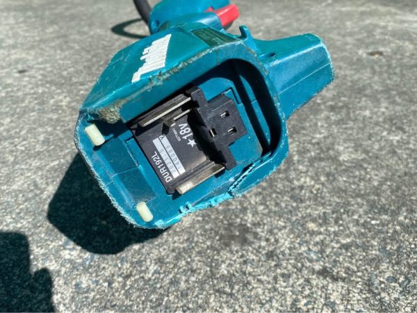 Makita 18V Brushless Whipper Snipper Skin-Only (DUR192L) - BP337678 - Image 7
