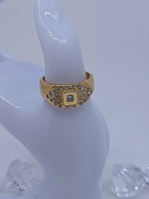 18ct Gold Ring - BL297237 - Image 2