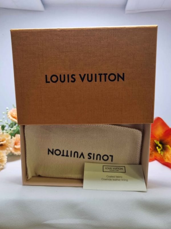LOUIS VUITTON BLUE LEATHER BRACELET TW356977 - Image 23