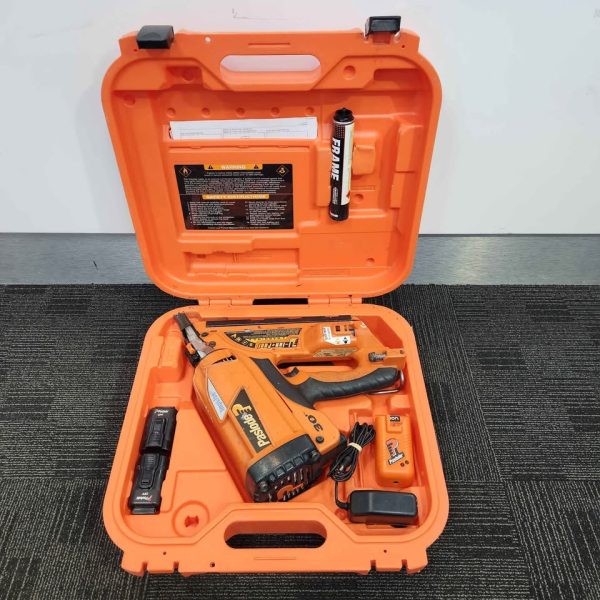 PASLODE NAIL GUN -GN319541