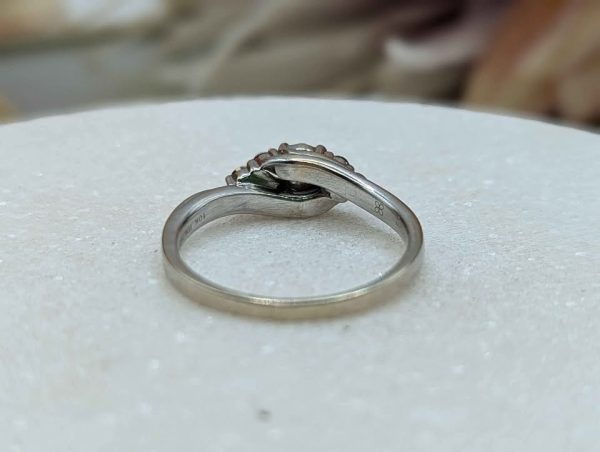 Lady's 10CT White Gold Diamond Eye Style Ring (3.0gms) - BP318836 - Image 4