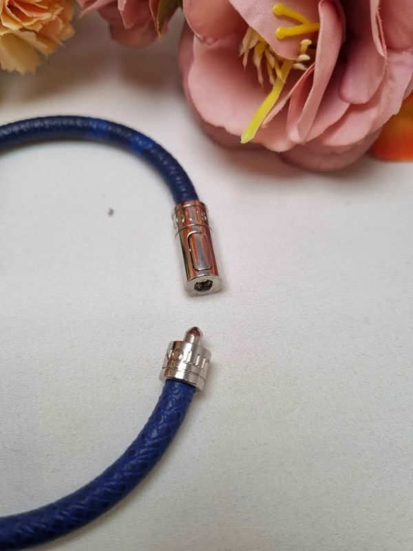 LOUIS VUITTON BLUE LEATHER BRACELET TW356977 - Image 3