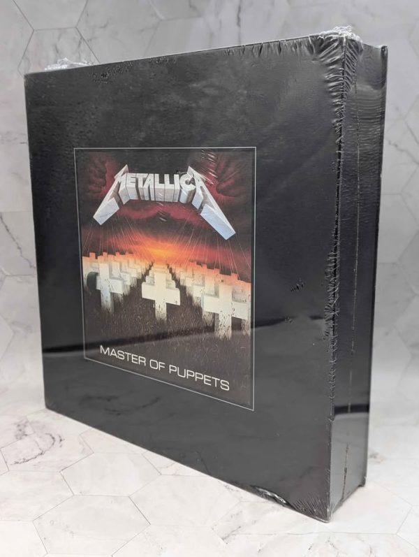 Metallica Master of Puppets Deluxe Numbered Edition Set (8731/25000) - BP359995