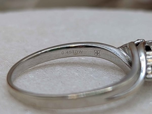 Lady's 10CT White Gold Diamond Eye Style Ring (3.0gms) - BP318836 - Image 7