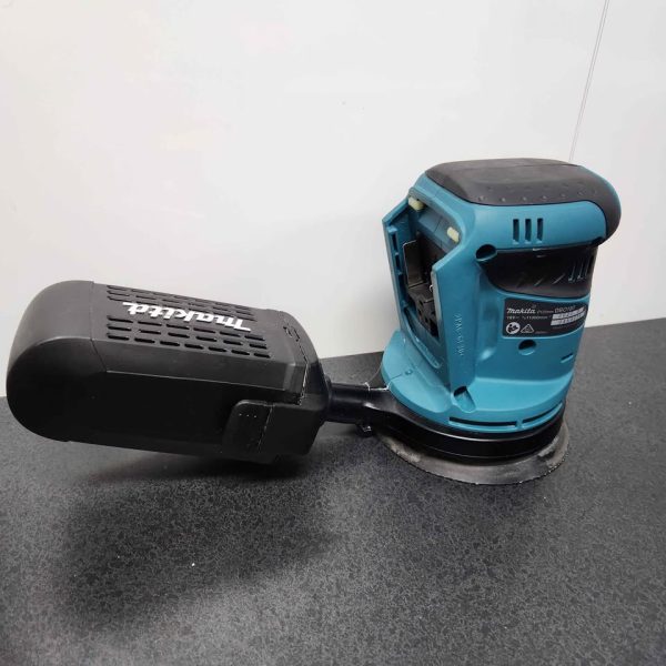 MAKITA ORBIT SANDER #GN365865 - Image 7