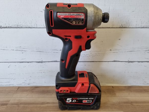 Milwaukee 18V Impact Driver TW365155 - Image 6