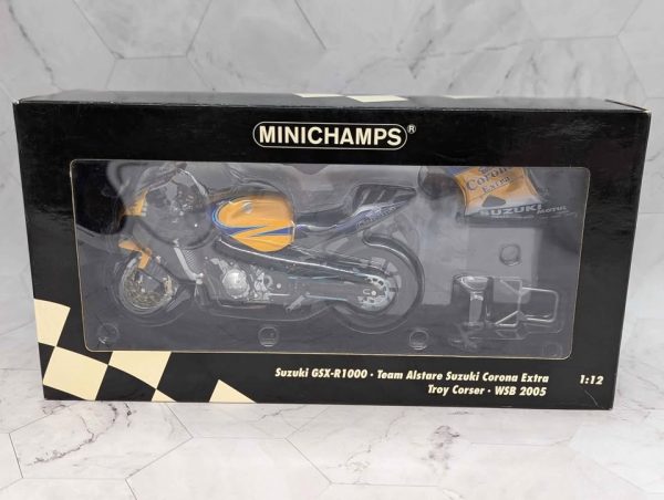 Minichamps 1:12 Suzuki GSX-R1000 WSB 2005 Model Motorbike - BP365195 - Image 2
