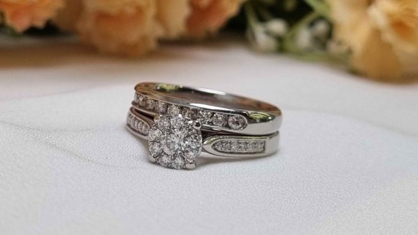 9ct White Gold Bridal Set TW283720 - Image 26