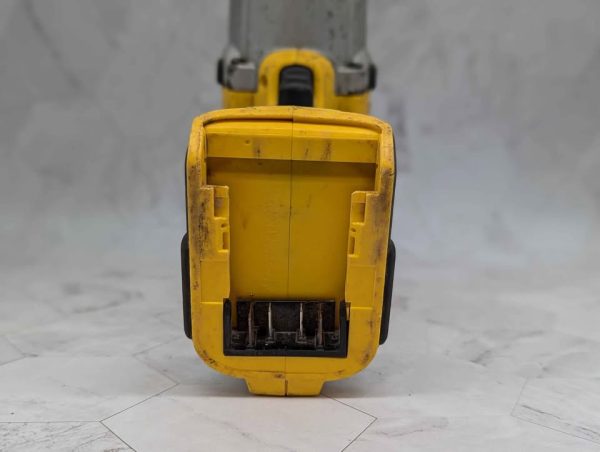 DeWalt 18V XR High Torque 1/2" Impact Wrench Skin-Only (DCF899H) - BP366866 - Image 3
