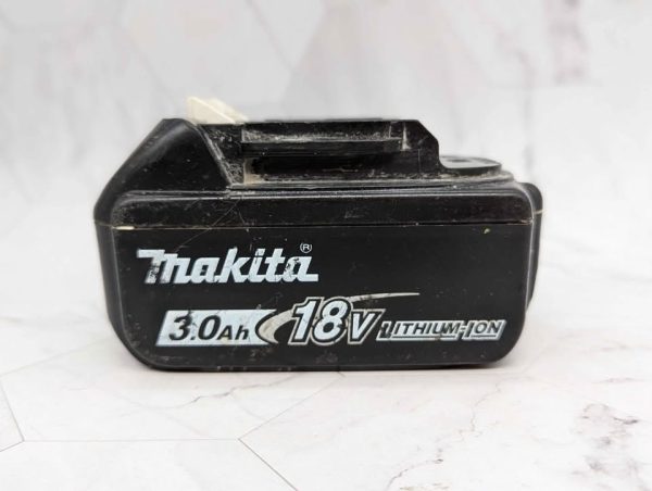 Makita 18V 3.0Ah Battery - BP367496 - Image 2