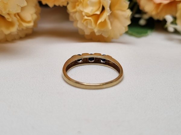9ct Yellow Gold Blue Three Stone Ring TW368713 - Image 8