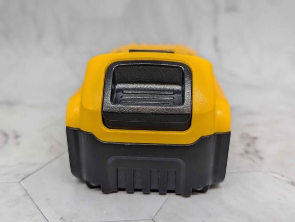 DeWalt 18V XR 5.0Ah Battery - BP363697 - Image 5