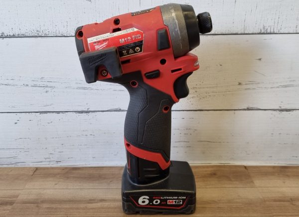 Milwaukee 12V Impact Driver TW364665 - Image 8