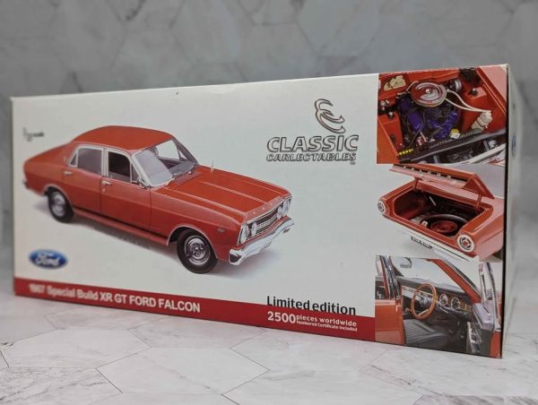 Classic Carlectables 1:18 1967 Special Build XR GT Ford Falcon Model Car - BP365198 - Image 2