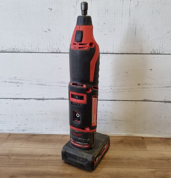 Milwaukee 12V Rotary Tool TW361806 - Image 3