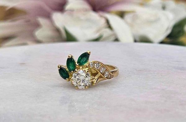 VALUATED LADIES 18CT YELLOW GOLD DIAMOND AND EMERALD RING BL286329 - Image 14