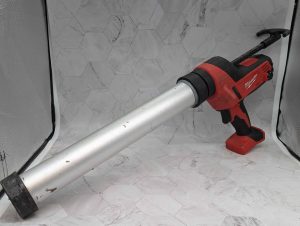 Milwaukee 18V 310ml Caulking Gun Skin-Only (C18 PCG) - BP367107
