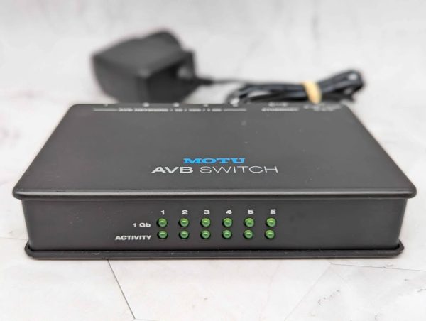Motu AVB 5-Port Ethernet Switch - BP363334 - Image 2