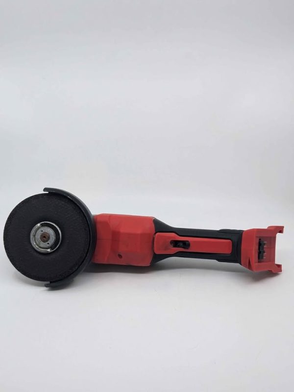 Milwaukee Angle Grinder - BL366939 - Image 3