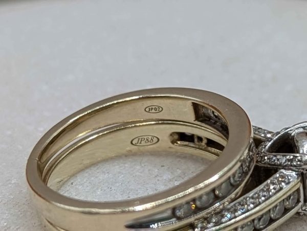 Lady's 9CT Yellow Gold Diamond Illusion Halo Bridal Set (7.9gms) - BP367124 - Image 7