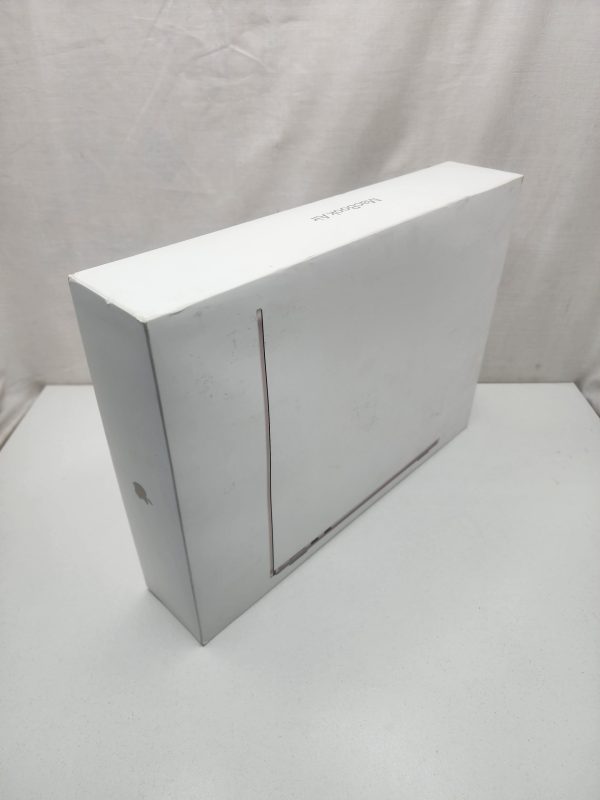 Apple MacBook Air 13 Inch 2024 256GB New In Box - IP370229 - Image 8