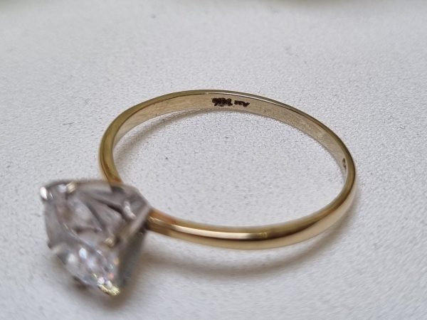 Ladies 14ct Yellow Gold Solitaire CZ Ring TW356361 - Image 19