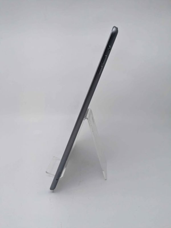 iPad Air - BL351803 - Image 10