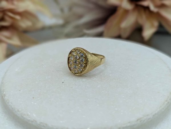 Men's 18CT Yellow Gold Clear Stone Signet Ring (6.8gms) - BP365762