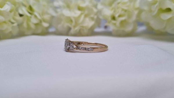 9ct Yellow Gold Diamond Cluster Ring TW322898 - Image 18