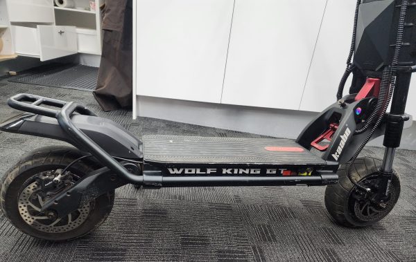 Kaabo Wolf King GT Electric Scooter w/ Charger - IP369089 - Image 10