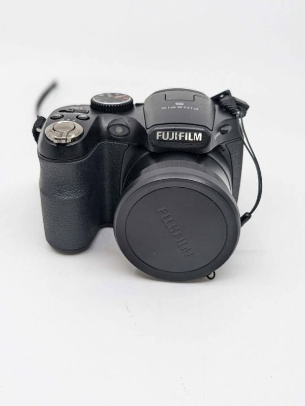 FujiFilm Digital Camera - BL365670