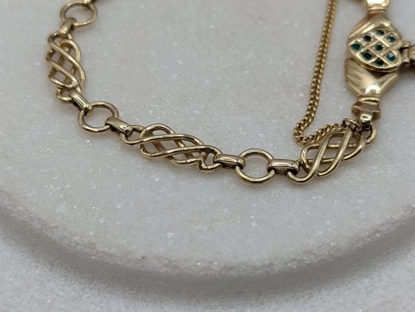 Ladies 9CT Yellow Gold Green Stone Claddagh Clasp Bracelet (13.8gms) - BP364039 - Image 6