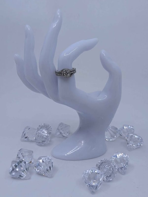 18ct White Gold Bridal Set - BL259772 - Image 13