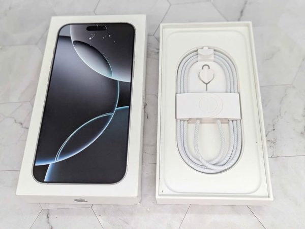 Apple iPhone 16 Pro Max 256GB (MYWW3X/A) - BP368911 - Image 9