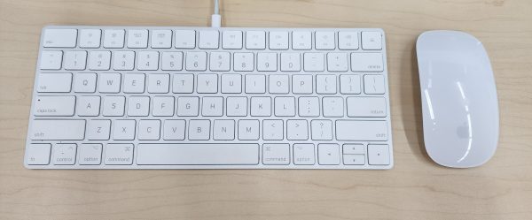 Apple iMac 2020 27" with Magic Keyboard and Mouse - IP369291 - Image 2