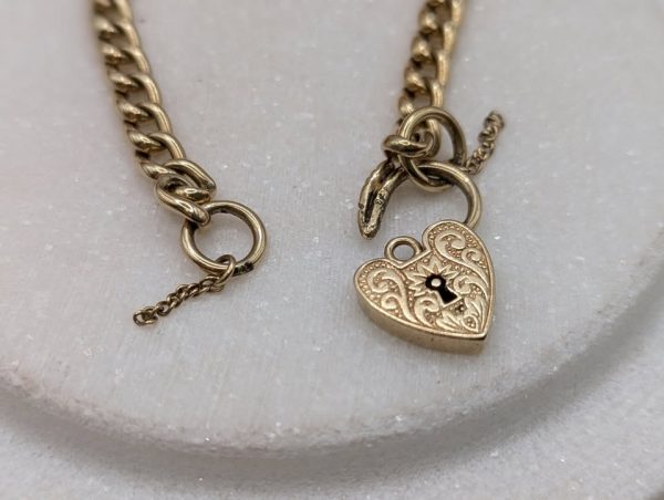 Ladies 9CT Yellow Gold Heart Padlock Curblink Bracelet (14.1gms) - BP289471 - Image 6