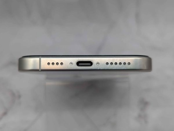 Apple iPhone 16 Pro Max 256GB (MYWW3X/A) - BP368911 - Image 4