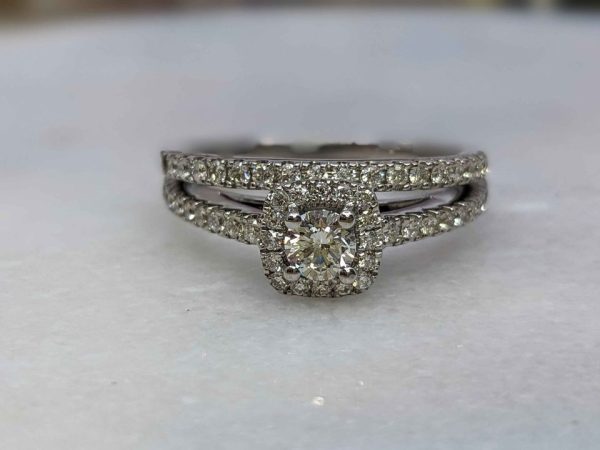 VALUATED LADIES LOVE VW VERA WANG 18CT WHITE GOLD RING SET BL272591 - Image 9