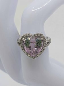 Ladies 14ct White Gold Diamond and Kunzite Heart Ring - BL271451