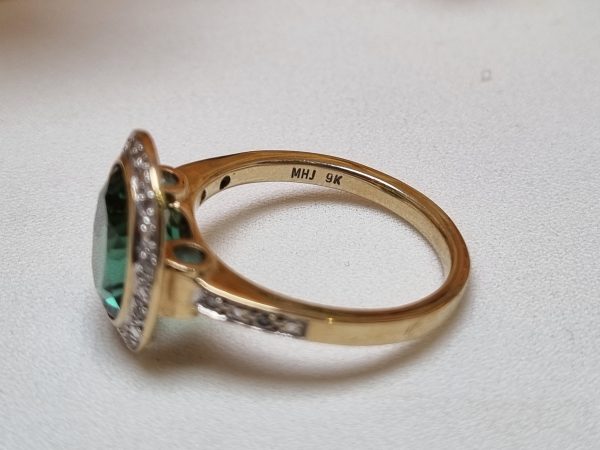 9ct Green Stone Halo Ring TW367191 - Image 3
