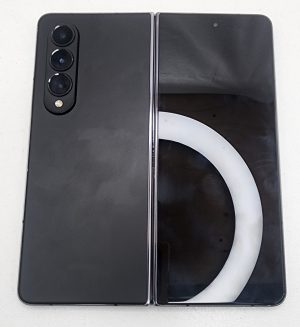 Samsung Galaxy Z Fold 4 512 GB w/ Charger - IP366537