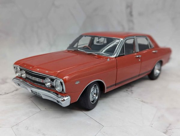 Classic Carlectables 1:18 1967 Special Build XR GT Ford Falcon Model Car - BP365198