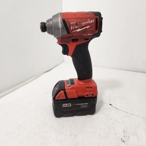 MILWAUKEE IMPACT DRIVER WITH 3.0AH BATTERY #GN357167