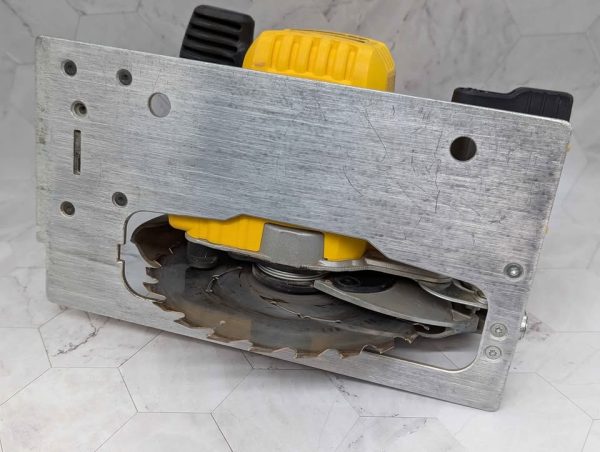 DeWalt 18V XR Brushless 184mm Circular Saw Skin-Only (DCS570) - BP366585 - Image 6