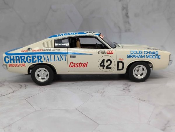 Classic Carlectables 1:18 1971 Bathurst Works Entry E38 R/T Charger Model Car - BP365193 - Image 6